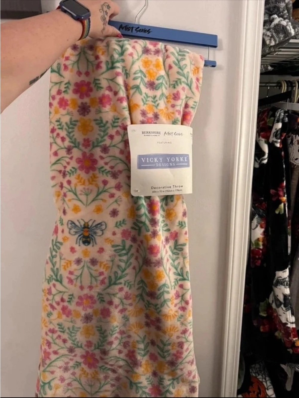 Super soft throw